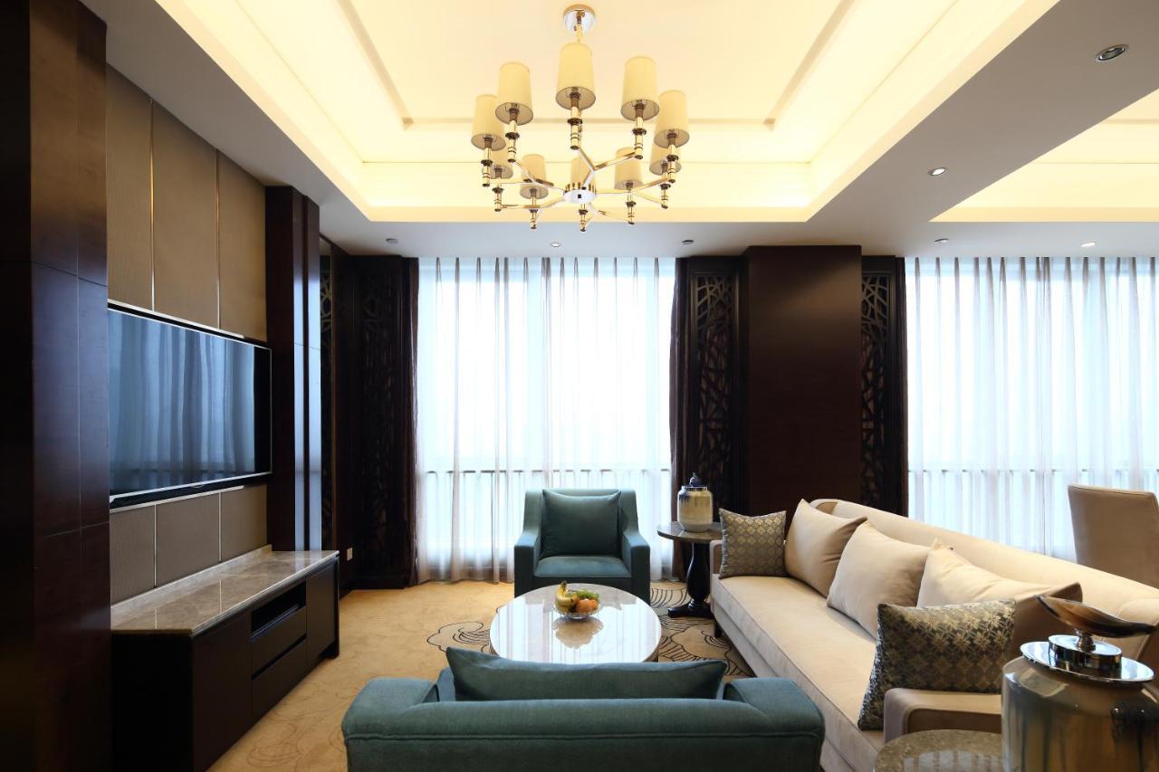 Jinan Luxury Blue Horizon Hotel Exterior foto