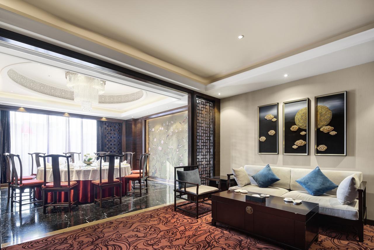 Jinan Luxury Blue Horizon Hotel Exterior foto